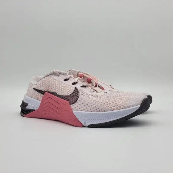 NEW Nike Metcon 7 Pink Training Shoes Sneakers - Picture 2 of 9